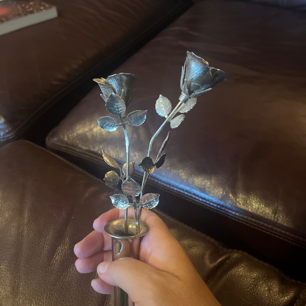 Ted Arnold Metal 2 Roses In Vase 11” Missing Bottom Of Vase Not Signed.